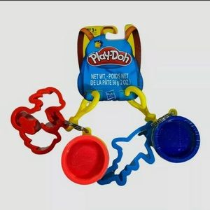 Hasbro Play-Doh Hang Ups Shark & Dragon & Mermaid & Unicorn Cutters included.